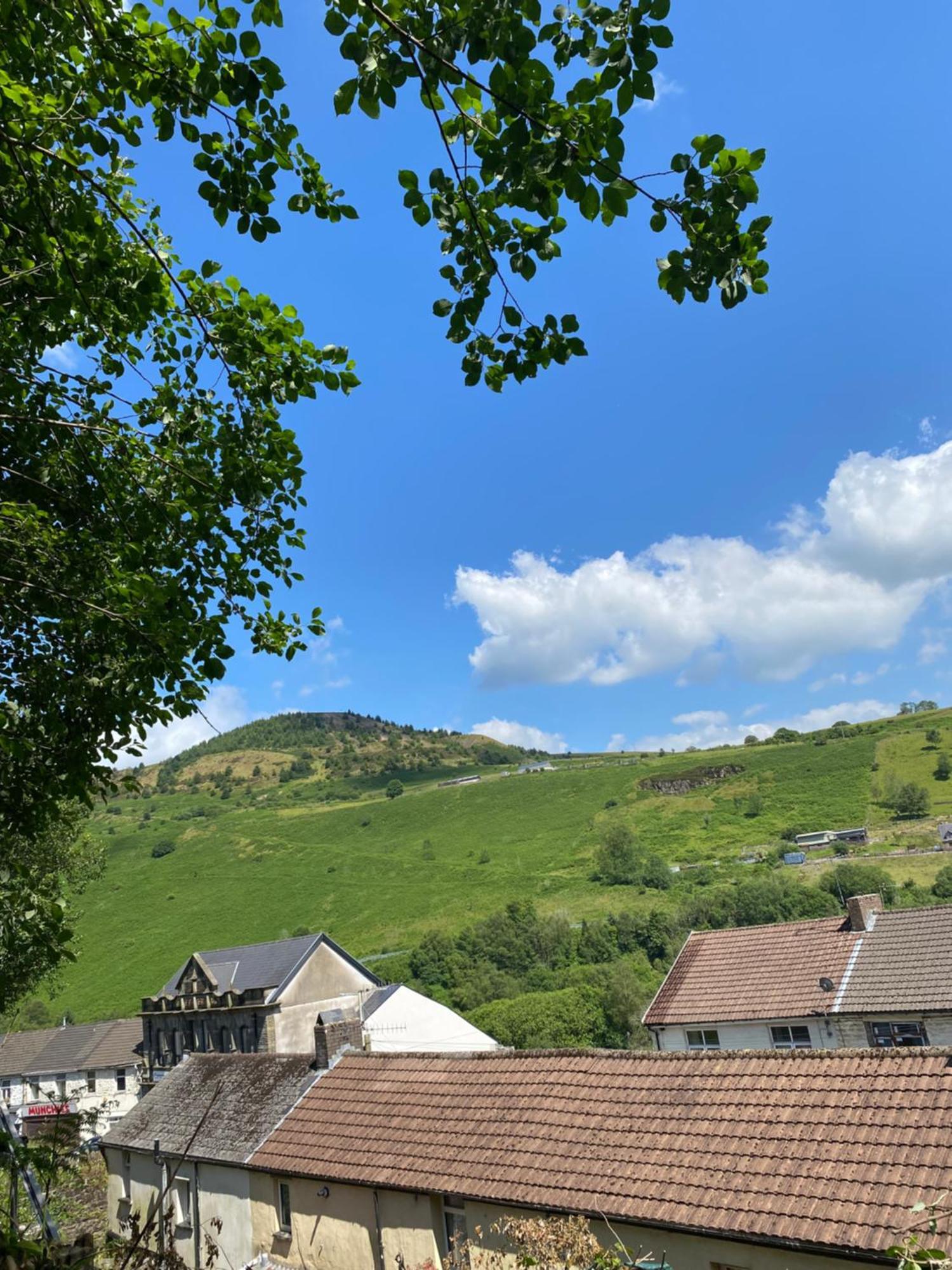 Mountain View Two Bedroom Llwynypia Exteriör bild